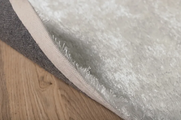 Ümmargune valge kõrge karvaga vaip Mattis, ø200 cm (polüester-puuvill) - 15512-300