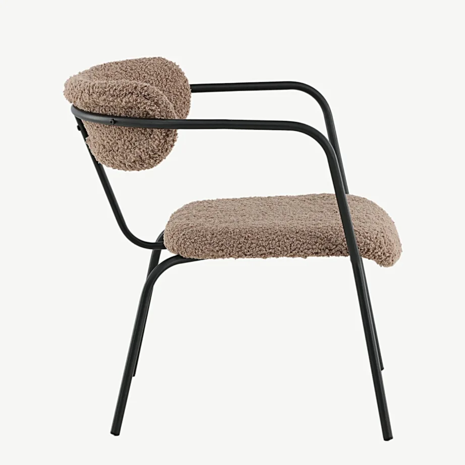 Pruuni buklee-kattega tugitool musta metallraamiga Duffy, 15546-447 – 2