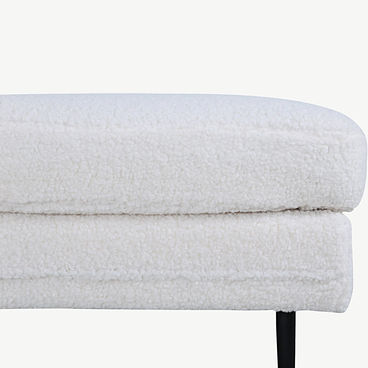 Valge bukleekangaga tumba Boom mustade terasjalgadega, 90 × 70 cm - 15550-000
