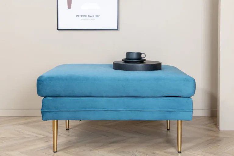 Sinine sametist jalapink Boom, kuldsed metalljalad, 90 × 70 cm - 15550-987