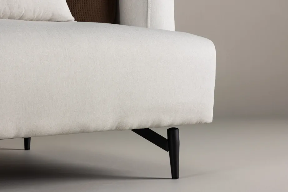 Beež linasegukangaga tugitool mustadel metalljalgadel Sofia sarjast, 15554-165 – 9