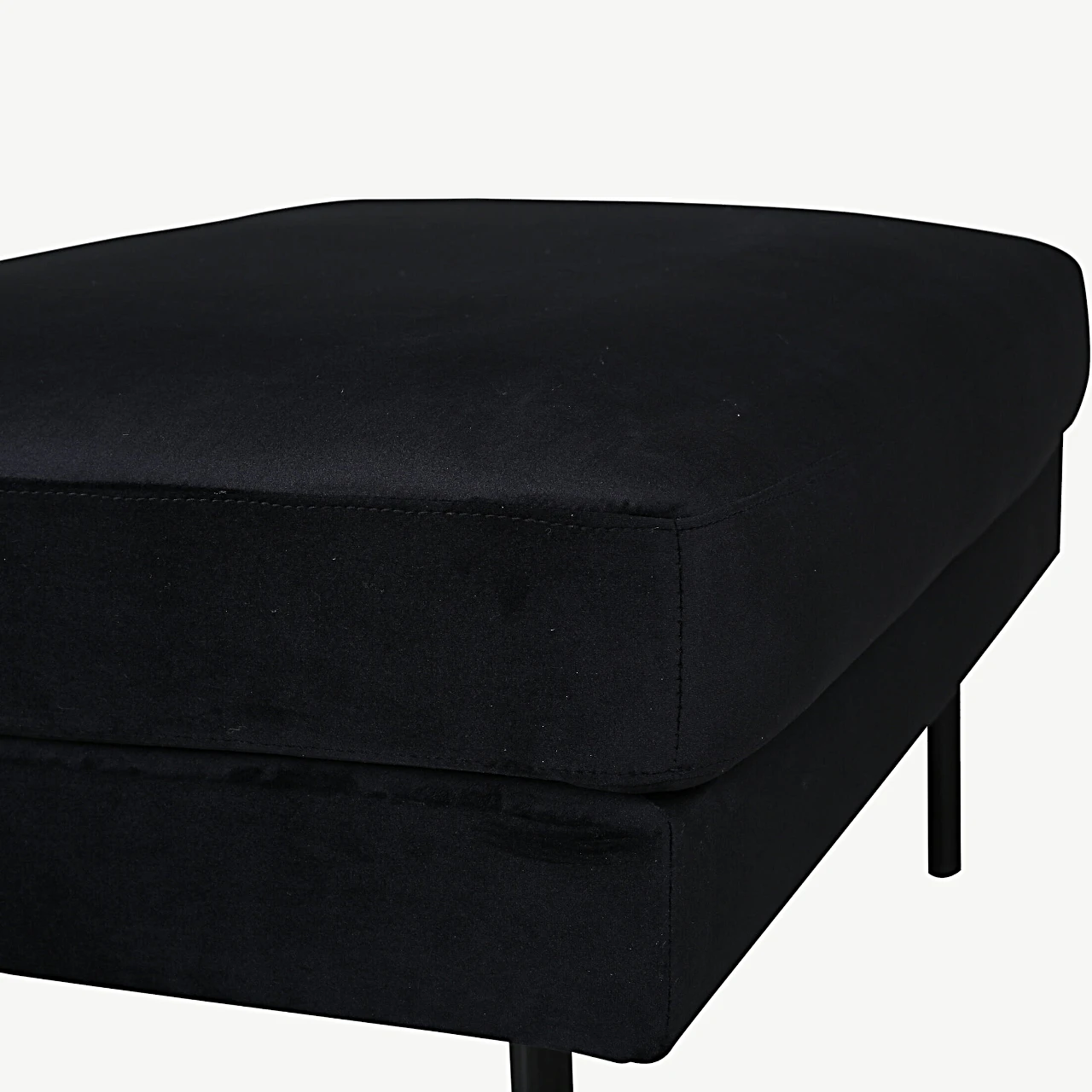 Mustast sametist tumba Zoom metalljalgadel, 85 x 64 cm - 15558-888