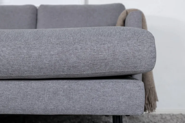Hall põhjamaine nurkdiivan Zoom (polüestrist, mustad metalljalad, 260 × 154 cm) - 15559-655