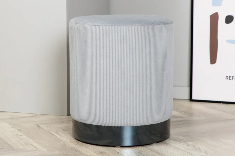 Benji ümmargune hallist kordkangast tumba musta terasalusega, 15561-995 – 6