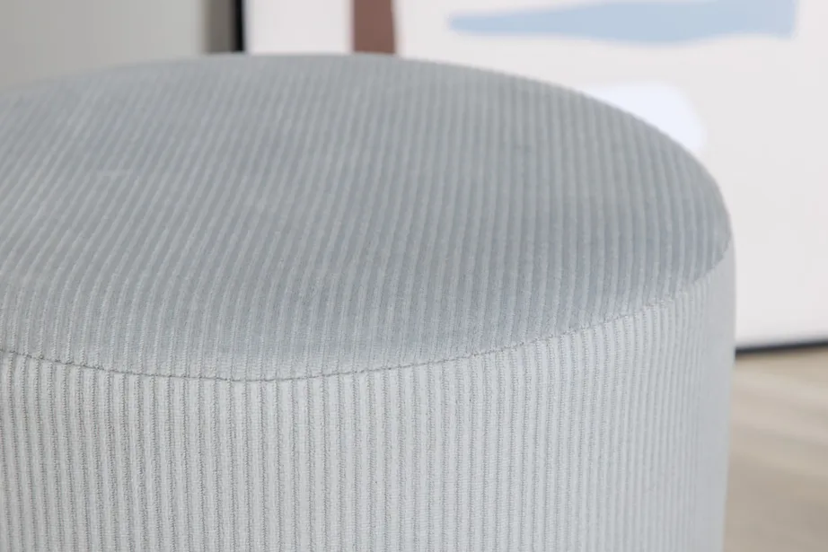 Benji ümmargune hallist kordkangast tumba musta terasalusega, 15561-995 – 8