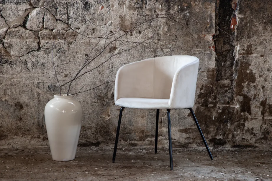 Beežist sametist söögitool Berit mustade terasjalgadega, 15562-880 – 8