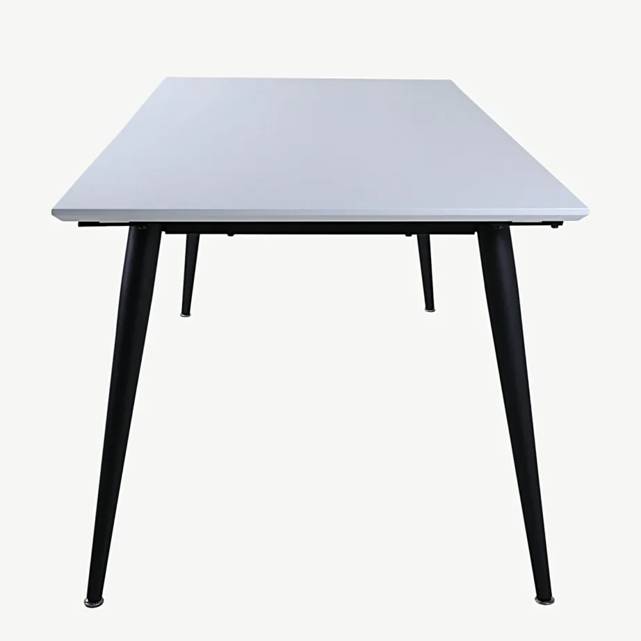 Pikendatav valge HPL-söögilaud Jimmy mustade metalljalgadega, 15565-468 – 3