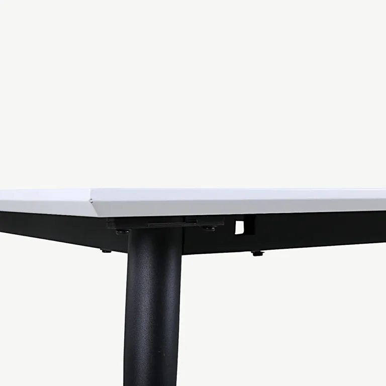 Pikendatav valge söögilaud Jimmy HPL-plaadiga ja mustade metalljalgadega, 150x90 cm - 15566-468