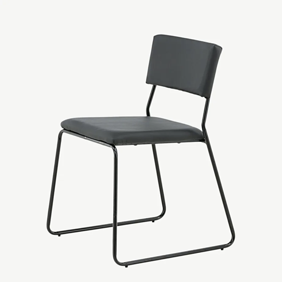 Kenth mustast kunstnahast söögitool terasraamiga, 15567-458 – 6