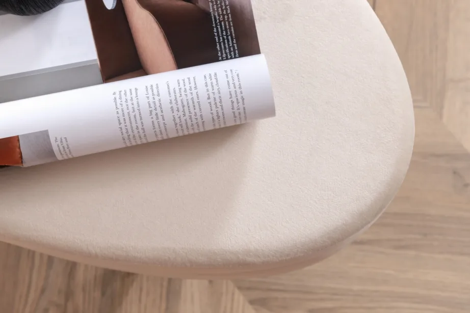 Murdvalgest sametist ottomaan Otto (terasjalad, 100×40 cm), 15569-880 – 9