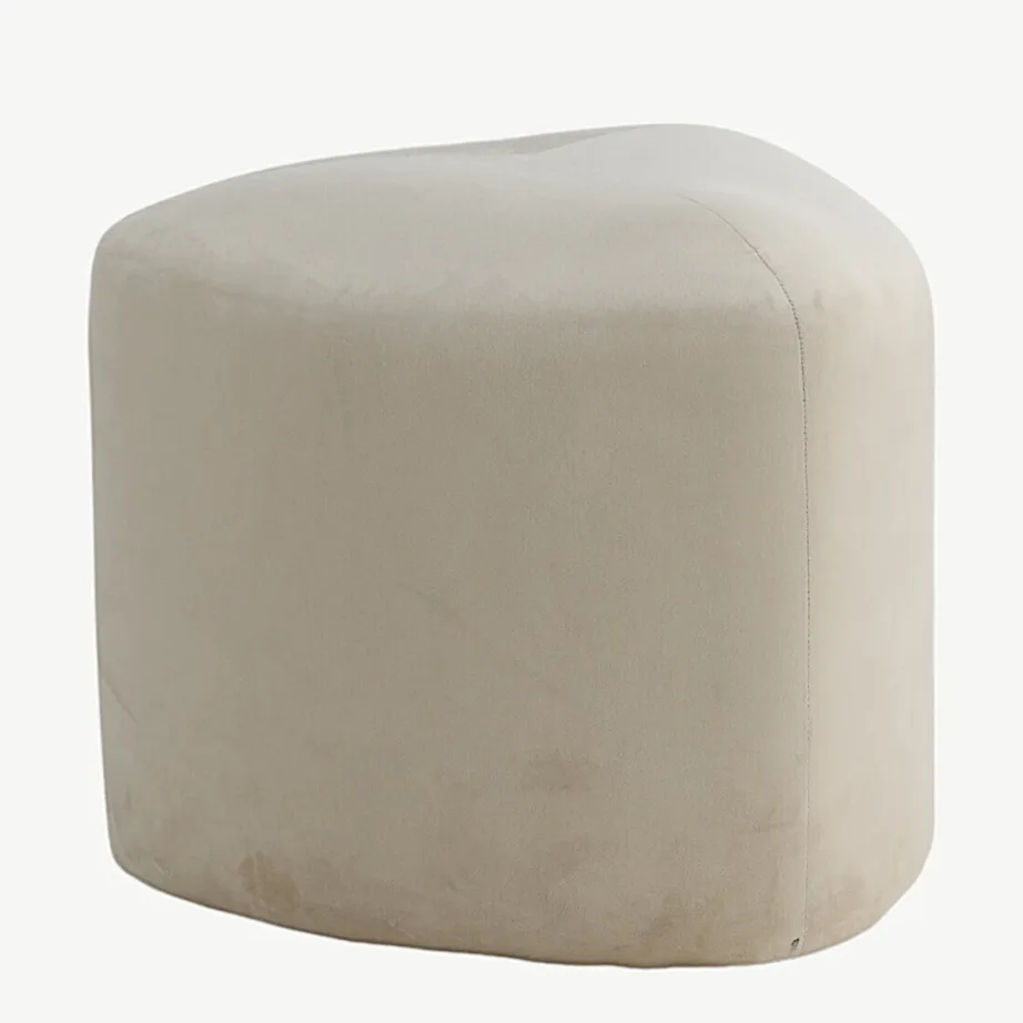 Kolmnurkne beež samettumba Peg, ø46 cm, 15570-880 – 7