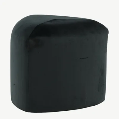 Kolmnurkne must sametist tumba Peg, ø46 cm - 15570-888