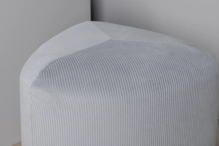 Hallist bukleekangast ümar tumba Peg (ø46 cm) - 15570-995