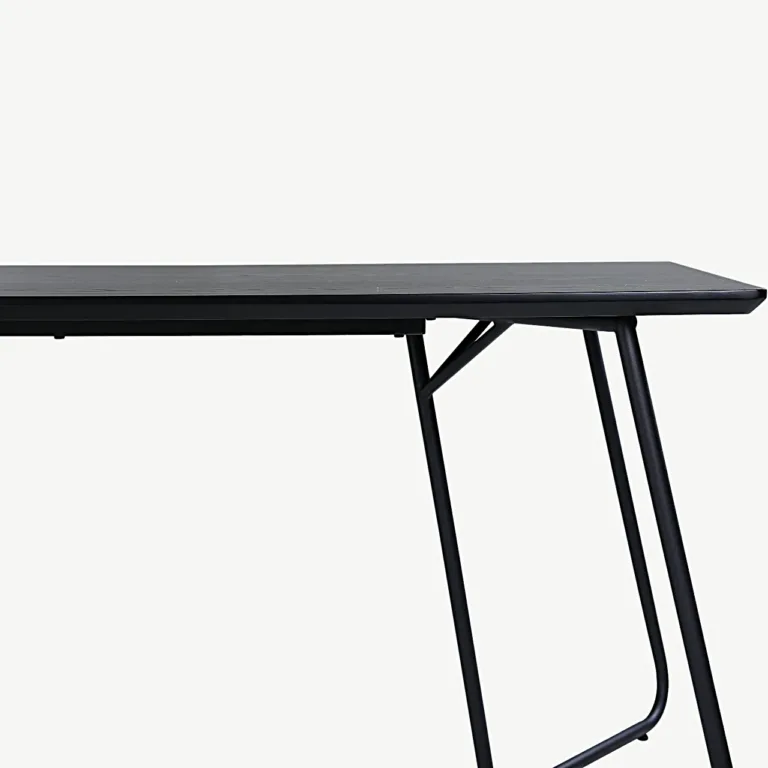 Must söögilaud Petra MDF-spooniga ja terasjalgadel, 190x90 cm - 15574-888