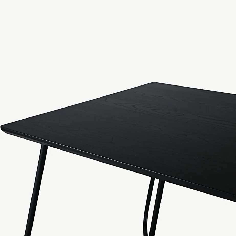 Must söögilaud Petra MDF-spooniga ja terasjalgadel, 190×90 cm, 15574-888 – 5