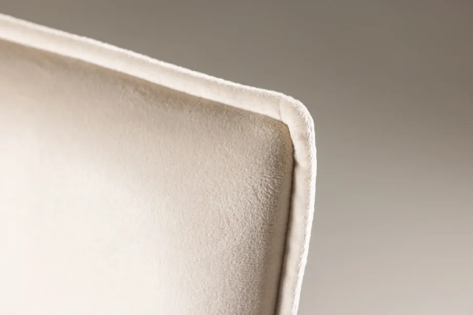 Beežist velvetkangast söögitool musta terasraamiga Petra, 15575-102 – 10