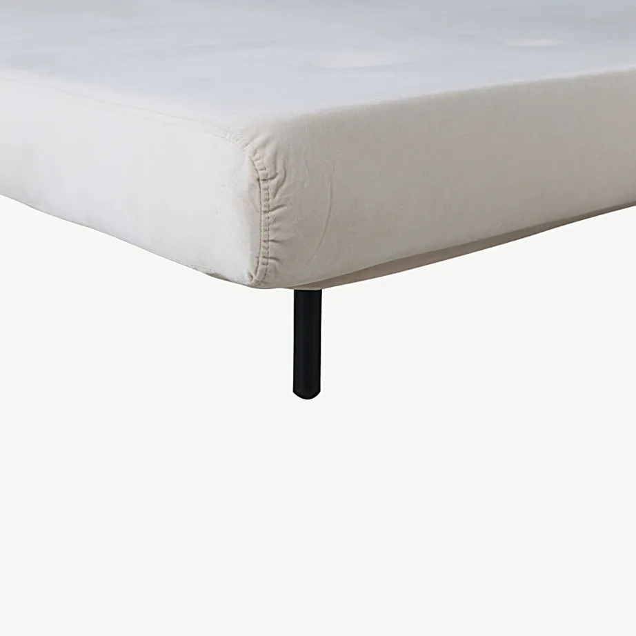 Beežist velvetkangast lahtikäiv diivanvoodi Vicky, mustade terasjalgadega, 15583-980 – 3