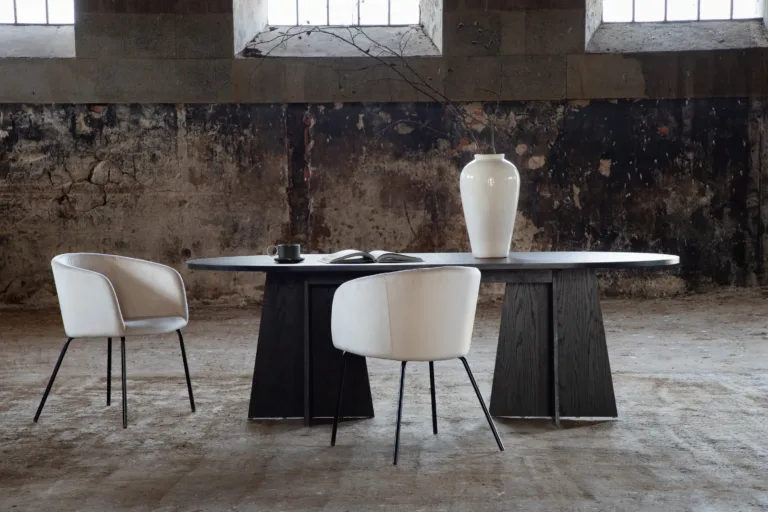 Ovaalne must söögilaud Bootcut, 230x115 cm (MDF, vineer) - 15587-848