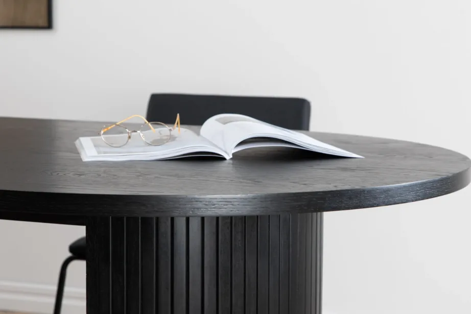 Ovaalne must söögilaud Bianca kollektsioonist, MDF ja musta vineeriga, 15595-848 – 11