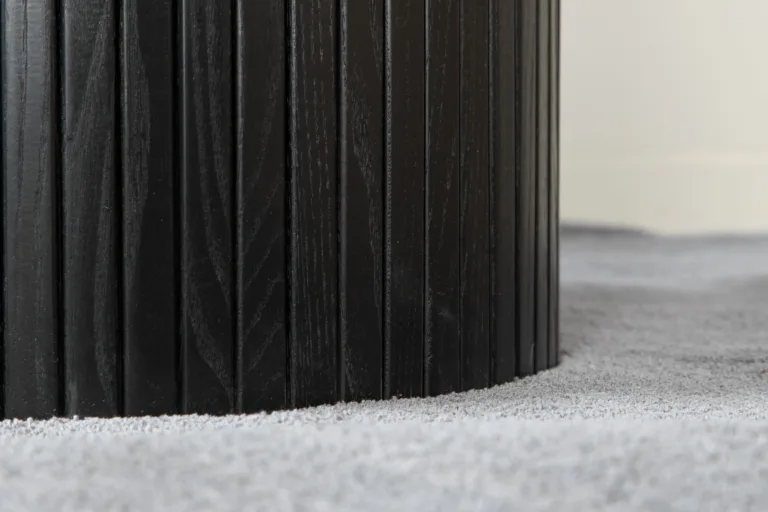 Bianca ümmargune söögilaud, must MDF, ø110 cm - 15596-848