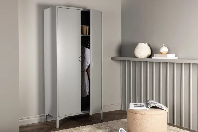 Helehalli viimistlusega metallist riidekapp Piring, 85 × 183 cm - 15622-255
