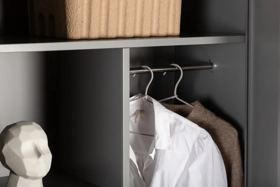 Helehalli viimistlusega metallist riidekapp Piring, 85 × 183 cm, 15622-255 – 12