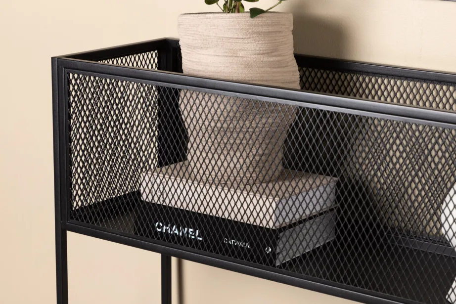 Mustast terasest võrkkülgedega lille- ja hoiuriiul Netz, 15626-208 – 10