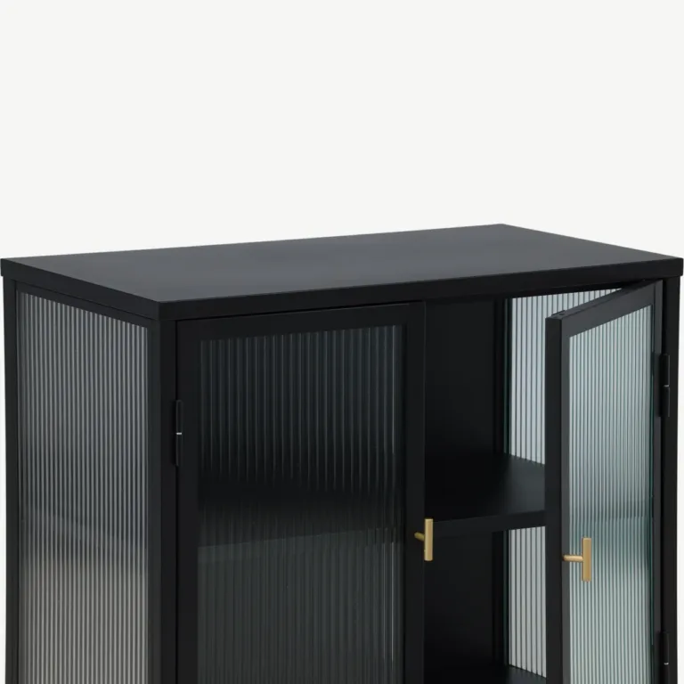 Mustast metallist klaasustega hoiukapp Garis messingudetailidega, 70x80 cm - 15632-208