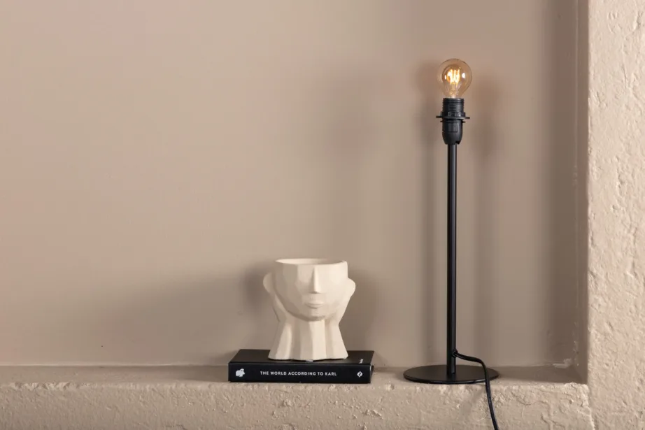 Klassikaline mustast terasest lauavalgusti Dasir, 43 cm, 15639-338 – 5