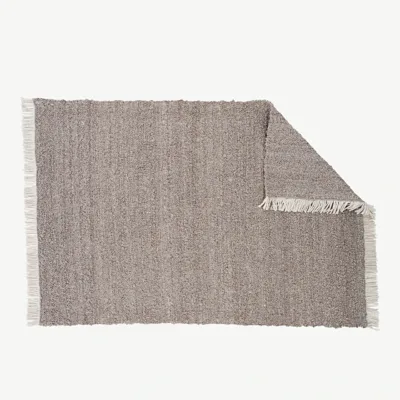 Käsitööna valmistatud pruun villavaip Betina narmastega, 160×230 cm - 15680-170