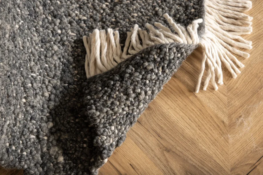 Käsitsi kootud hall villavaip Betina, narmastega, 80 × 250 cm, 15682-505 – 7