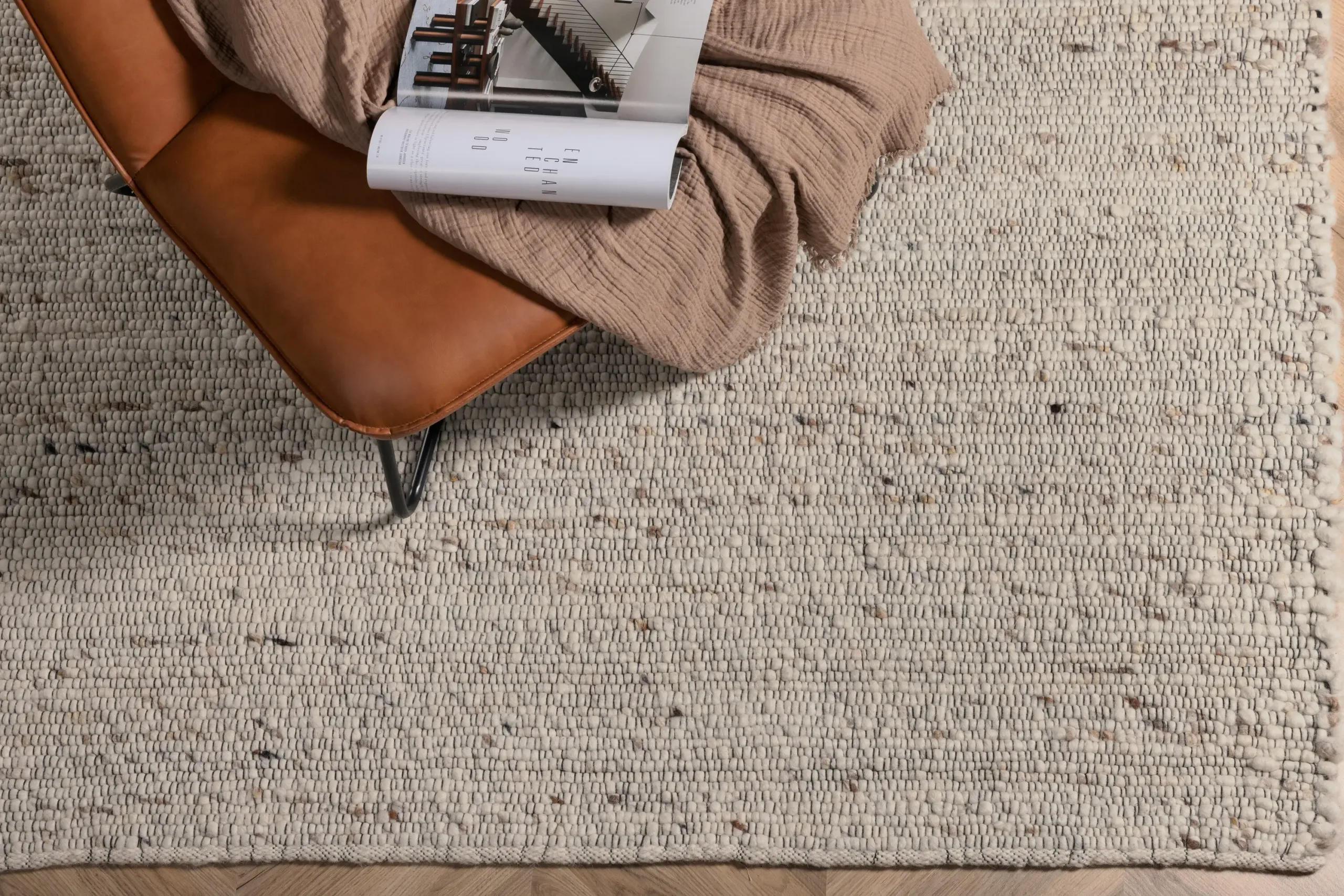 Käsitsi kootud villavaip Loump, beež-valge, 200 × 300 cm - 15683-800