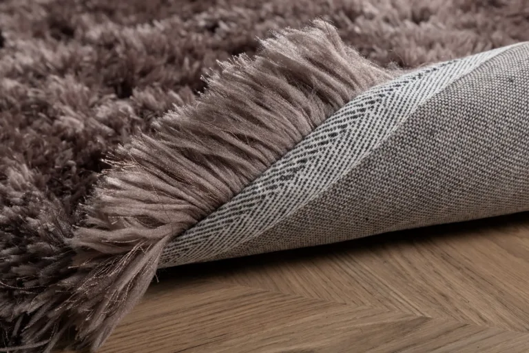 Šokolaadipruun pehme kõrge karvaga vaip Grace, 200 × 300 cm, polüester - 15701-880