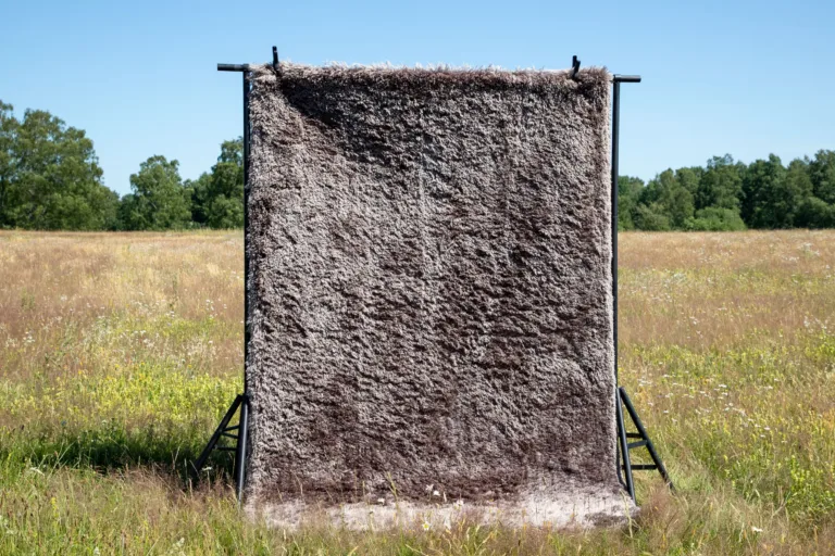 Šokolaadipruun pehme kõrge karvaga vaip Grace, 200 × 300 cm, polüester - 15701-880