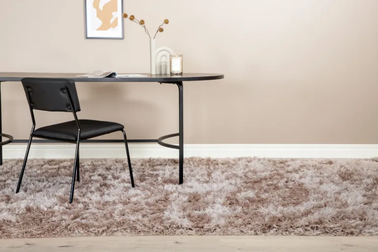 Grace beež shaggy-vaip 160x230 cm – pehme polüester - 15702-440