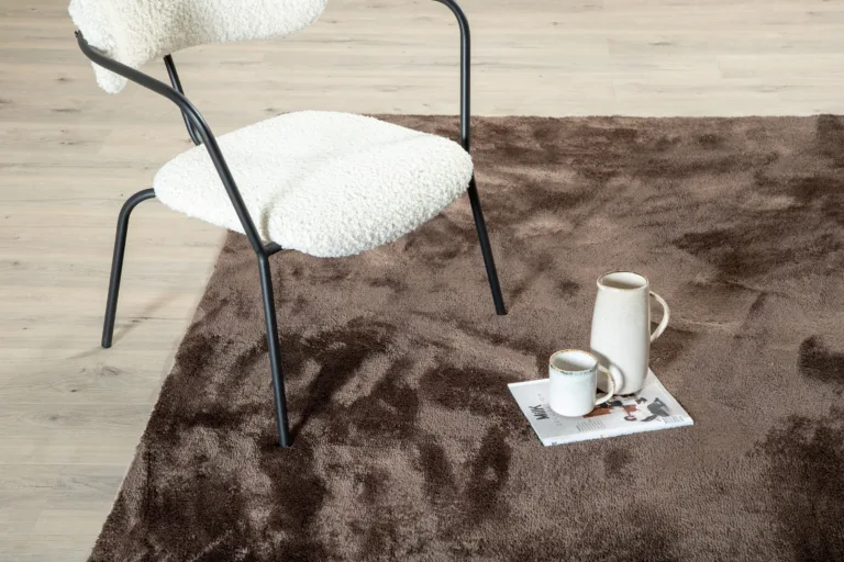 Pruunist polüestrist pehme vaip Blanca, 200 × 300 cm - 15711-118