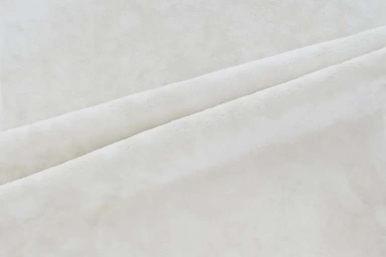 Valge pehme polüestervaip Blanca, 160 × 230 cm - 15712-530