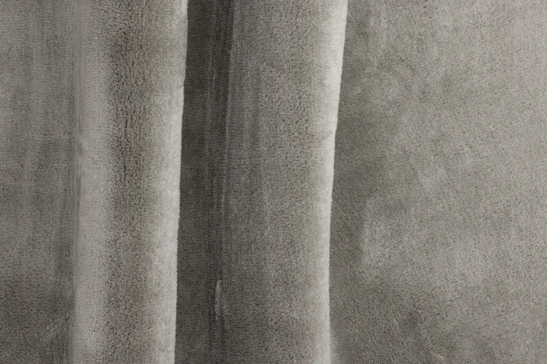 Helehall ümmargune polüestervaip Blanca, ø200 cm - 15713-106
