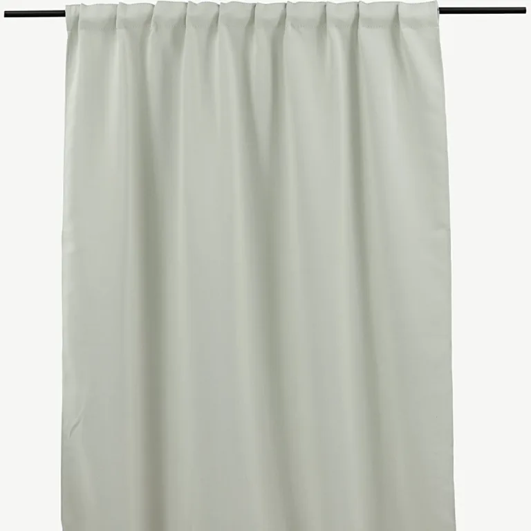 Läbikumatu murdvalge polüestrist kardin Evelyn, 135x240 cm - 15929-911