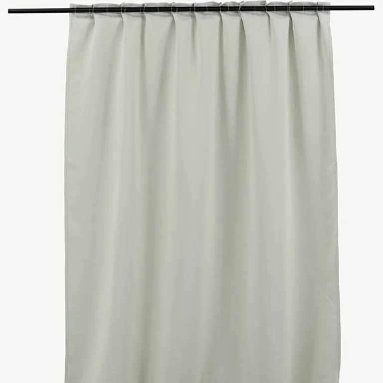 Läbikumatu murdvalge polüestrist kardin Evelyn, 135x240 cm - 15929-911