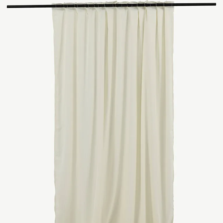 Elma murdvalgest Manchester-kangast kardinad (140 x 240 cm, 2 tk) - 15935-511