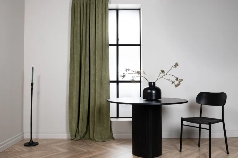 Sammaldrohelisest manchesterkangast kardinad Elma, 140 × 290 cm - 15936-504