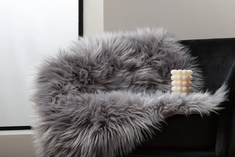 Tumehalli kunstlambanaha vaip Katy (60 × 90 cm), 15937-305 – 4