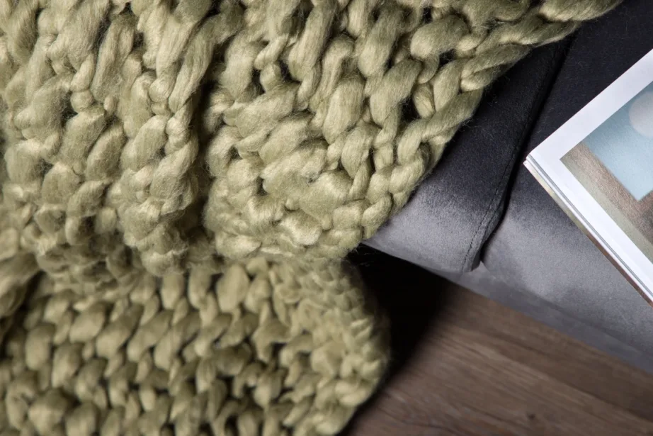 Kate’i polüesterpleed, sammalrohelist tooni, 130 × 170 cm, 15940-204 – 6