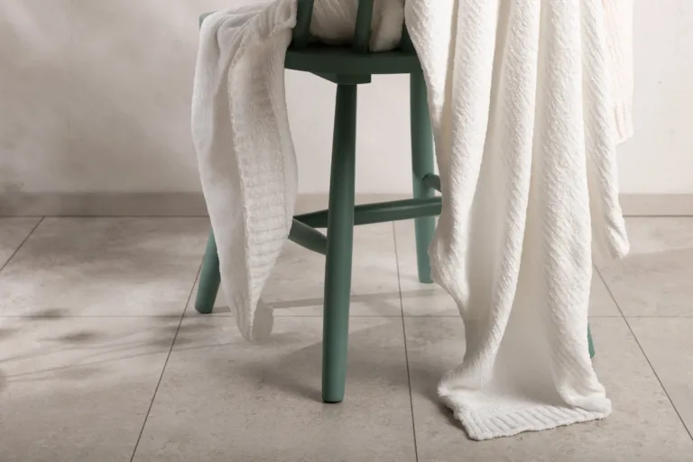 Valge šenillpleed Ally 130×170 cm - 15947-201
