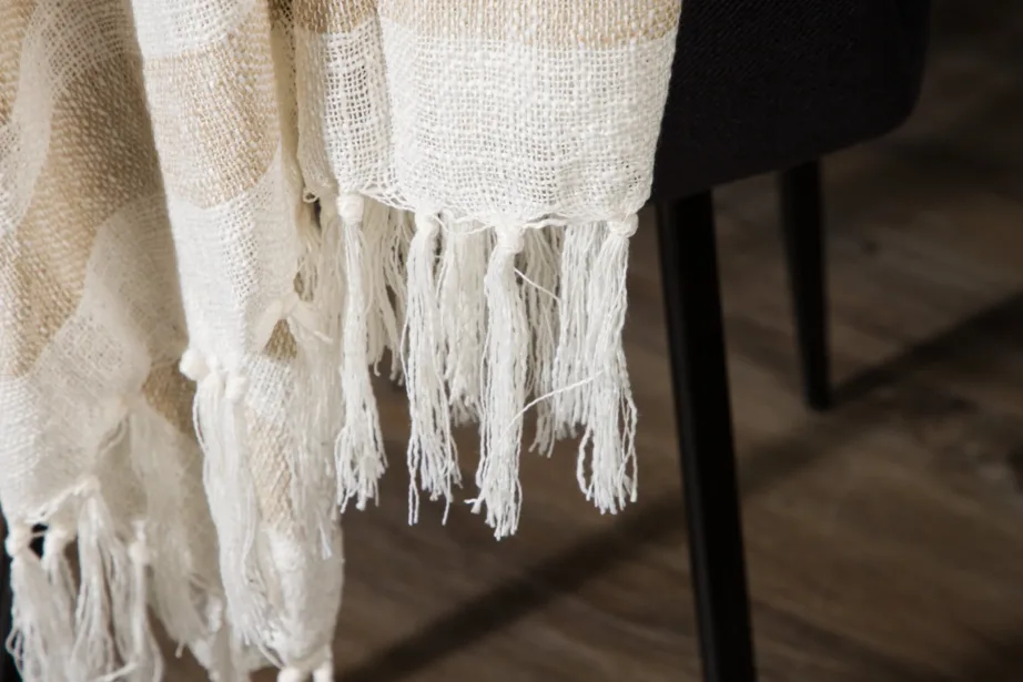 Beež-valge triibuline polüesterpleed Sandy narmastega (130 × 170 cm), 15948-212 – 6