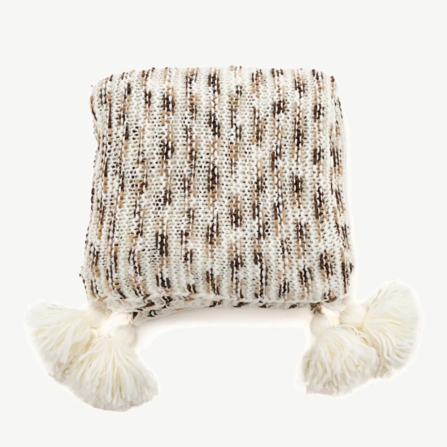 Pruun-valge kootud akrüülpleed Unny, dekoratiivsete tuttidega, 130 × 170 cm, 15949-214 – 4