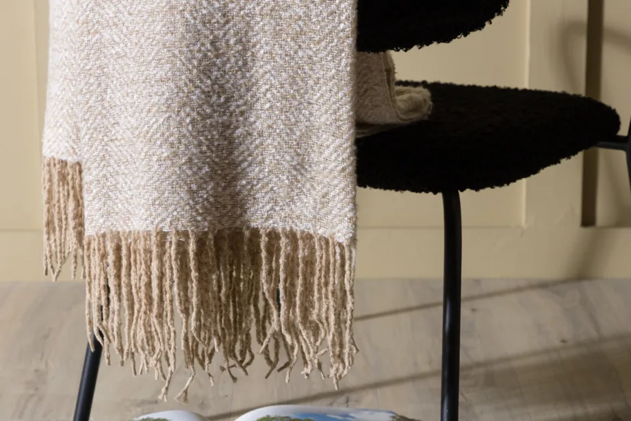 Beež-valge kalanahkses mustris polüester-viskatekike Toby, 130 × 170 cm, 15951-215 – 10