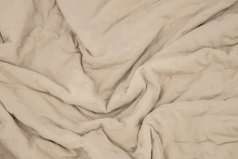 Beež tepitud päevatekk Sallyle (polüester, 180 × 80 cm) - 15984-402