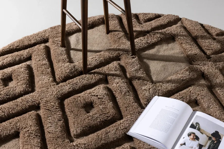 Ümmargune tumepruun villavaip Dahlia, struktuurse mustriga (Ø200 cm), 16000-530 – 5